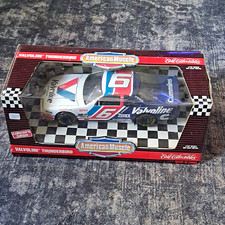Ertl Collectibles Valvoline Ford Thunderbird 1:18 Diecast picture