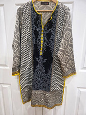 Khaadi Khaas Women Black Cotton Embroidered Kurta Kurti Size 4 picture