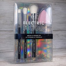 e.l.f. Electric Mood Brush & Sponge Set - 4 Piece Set picture