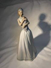 Nao by Lladró #1413 Light of My Life Mother & Child 16” Glossy Mint￼ picture