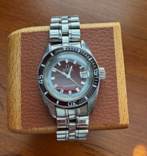 OMEGA Seamaster Vintage 60m Burgundy Dial and SS Bracelet Reference 566.024 picture