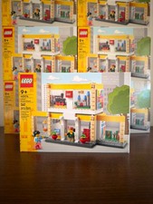 LEGO Brand Store 40574 RETIRED Store Exclusive | Sealed/Complete picture