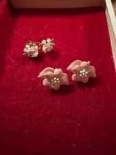 Vintage Pink Floral Earring Bundle (2pairs) picture