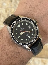 1980's Vintage Delma Diver Style Watch Black Dial Date Rotating Bezel Swiss 38mm picture