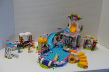 LEGO FRIENDS: Heartlake Summer Pool (41313), complete, w/original instructions picture