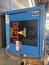EXIDE DEPTH BATTERY CHARGER D3E-18-950J picture