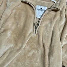 Hollister Co. tan quarter zip sweatshirt #hollister #quarterzip picture