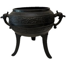 Antique HEAVY cast Iron black Rate Japanese Tripod Ding Incense holder Dragon picture