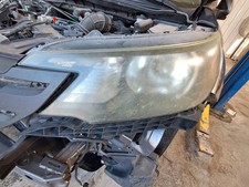 2012-2014 HONDA CR-V Left Headlamp picture