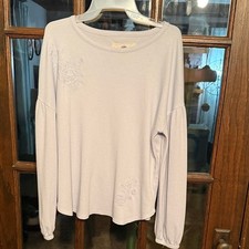 Cupio Womens Waffle Knit Thermal Top Lavender Blue Floral Embroidered Large picture