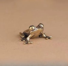 Brass Frog Animal Statue Small Sculpture Tabletop Figurine Home Decor Gifts picture