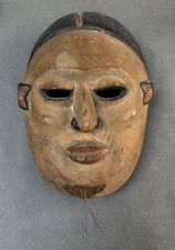 LARGE HEAVY OLD WEST AFRICAN TRIBAL ART CARVED WOODEN NIGERIAN IBIBIO FACE MASK picture