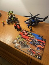 LEGO 76054 DC Comics Super Heroes: Batman: Scarecrow Harvest of Fear picture