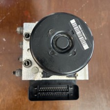 2015-2016 Volkswagen Jetta ABS Anti Lock Brake Pump Control Module Assembly OEM picture