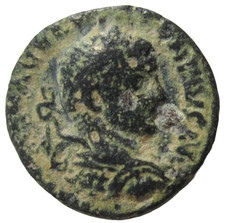 PHOENICIA, BERYTUS. AE 17. ELAGABALUS, 218-222 AD. TWO MILITARY STANDARDS REV. picture