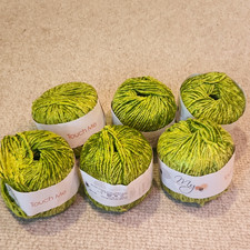 Touch Me Chenille Yarn Green Polyester 6 Super Bulky Lot 6 Balls Knit Crochet picture