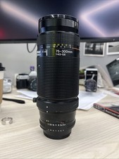 Nikon Nikkor AF 75-300mm f4.5-5.6 Camera Lens picture