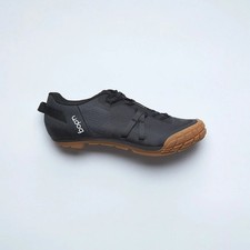UDOG DISTANZA CARBON GRAVEL CYCLING SHOES 2-BOLT SPD CARBON SOLE LIGHTWEIGHT picture