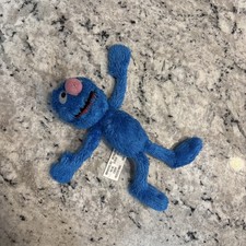 2013 Hasbro 9in Sesame Street Grover Plushie picture