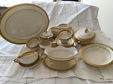 Lenox Evanston Vintage Square Dinner set, Cream and Gold Trim picture