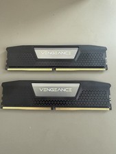 Cosair Vengeance commuter memory ram CL 32 64GB 64000mhz CMK64GX5M2B6400C32 picture