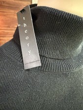 Theory Pristelle Cashmere Knit Turtleneck Pullover Sweater Black M, NEW $385 picture