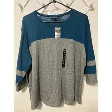 NWT Torrid Womens Teal Gray Lace Pullover Striped  T-Shirt Top Lace Back Size 0 picture