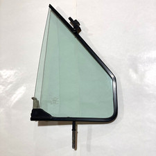 1992-1996 Ford F-150 (Bronco) vent glass RH (wing window) F-250, F-350 (Carlite) picture