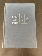 1962 The Military Justice System Air University AFROTC Hardcover RARE Vintage picture