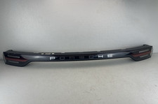 2019-2023 Porsche Cayenne LED Rear Center Tail Light OEM 9Y0945081J picture