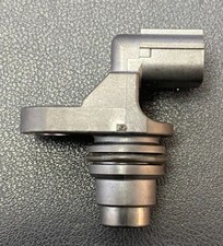 DENSO / OEM PC777 NEW Camshaft Position Sensor picture