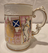COALPORT ENGLAND VINTAGE THE SCOTTISH SCENE BONE CHINA MUG GOLD GILT TRIM picture