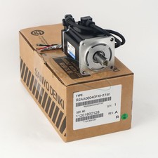1PCS NEW SANYO DENKI AC SERVO MOTOR R2AA06040FXH11M picture