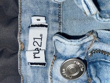 Rue 21 woman’s jeans size 8 picture