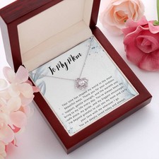 Mom Love Knot Necklace Gift picture