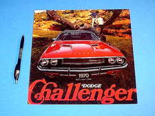VINTAGE ORIGINAL 1970 DODGE CHALLENGER DEALER SHOWROOM BROCHURE  picture