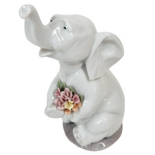 Vtg Lladro Lucky in Love Elephant Figurine 6462 Trunk Up Flowers 90's Spain Rare picture