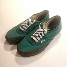 VANS Canvas Low Top Lace-Up Sneakers Men's Green with Gum Rubber Sole picture