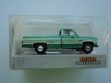 BREKINA  1981  GMC SIERRA GRANDE  PICKUP TRUCK   GREEN     HO 1/87  PLASTIC picture