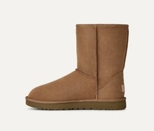 UGG Womens Classic Short II Boots Chestnut 1016223-CHE Authentic Brand New picture