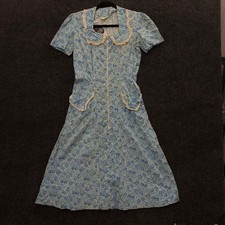 Vintage 1950s Tip-N-Tuck Blue Floral Cotton House Dress Lace Trim Size 12 picture
