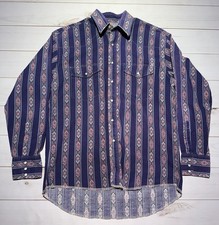 Vintage Wrangler Aztec Southwestern geometric diamond pattern pearl snap Shirt picture