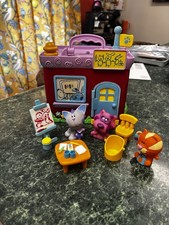 Vintage Mattel 2000 Blues Clues Surprise Sound Playset With Figurines picture