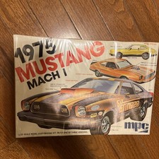VINTAGE MPC 1975 FORD MUSTANG MACH 1 ANNUAL MODEL CAR KIT OPEN BOX Unassembled picture