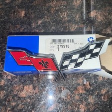 1977 1978 1979 Corvette Nose Bumper  Emblem OEM NOS NEW  GM 00379918 379918 picture