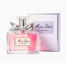 Dior Miss Dior Eau de Parfum (EDP) Spray, Regular Size 1.7 fl oz picture