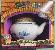 Vintage Harry Potter Tea Pot by Johnson Brothers of England 2000 Never Used. picture