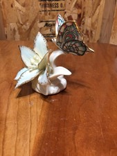Lenox Shimmering Blue Butterfly 24-Karat Gold Trim picture