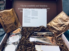 JLO Beauty Skincare set (8) pieces picture