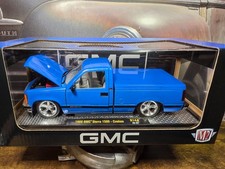 M2 Machines 1:24 1988 GMC Sierra 1500 – Blue picture
